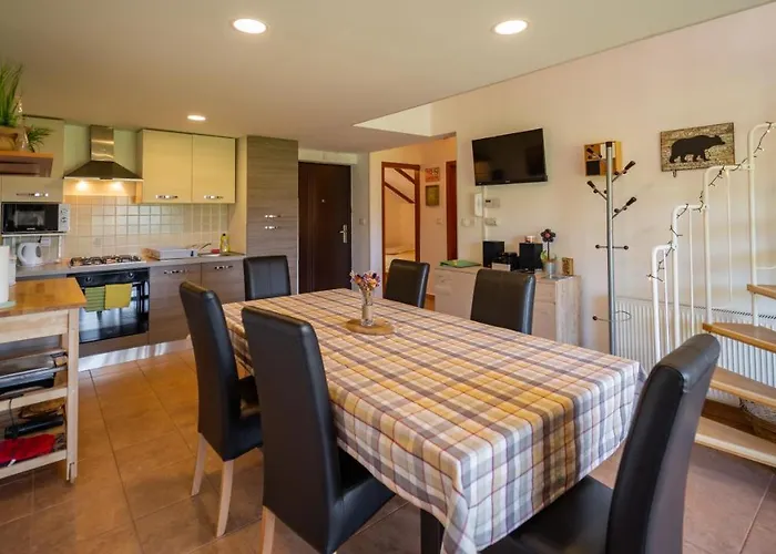 Specious Apartment Manitu In Forest Countryside Fuzine